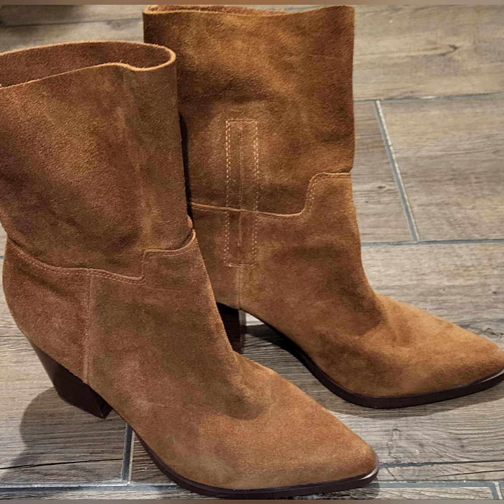 Women’s Suede Heeled Ankle Boots - Brown